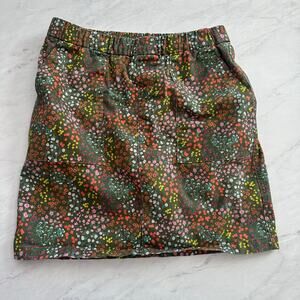 Lands’ End Floral Skirt Skort 6 womens olive green Elastic Waist pockets stretch